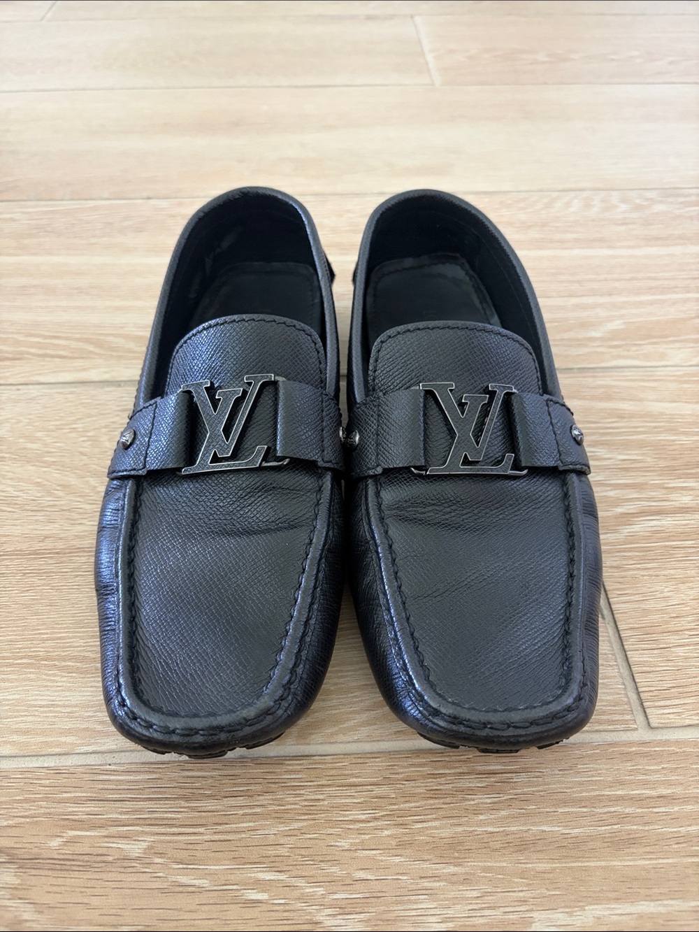 Louis Vuitton Black Leather LV Buckle Men’s Loafers